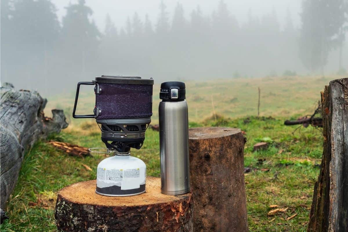 Jetboil Minimo set up on tree stump