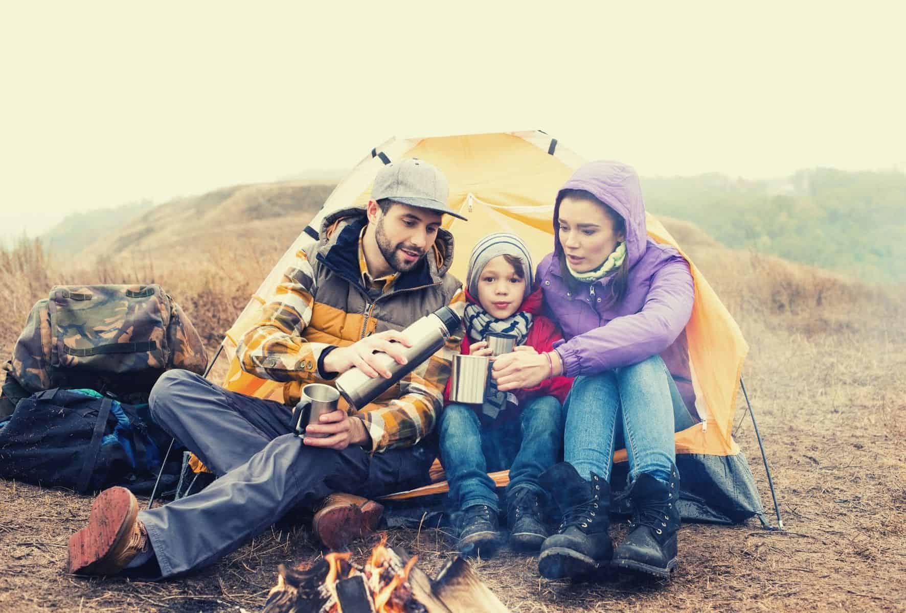 family camping with kids featimage