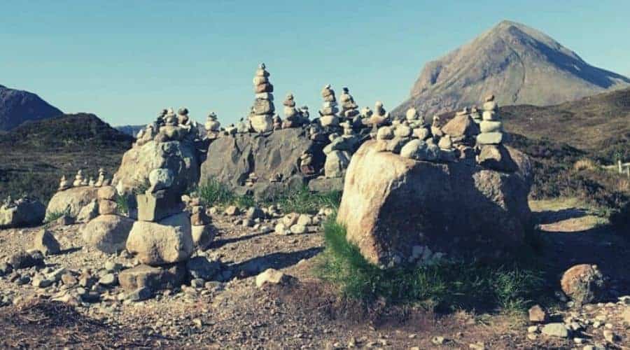 isle skye rock cairns intext (1)