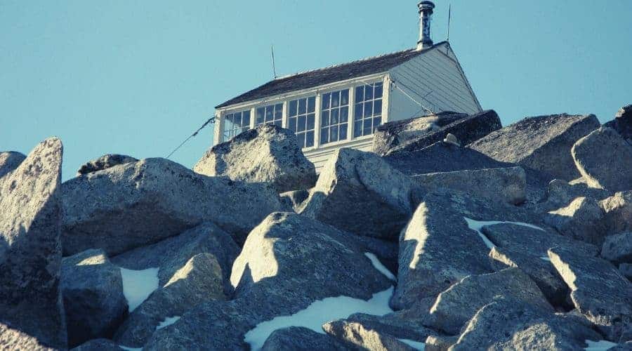 Hidden Lake Lookout Cabin1