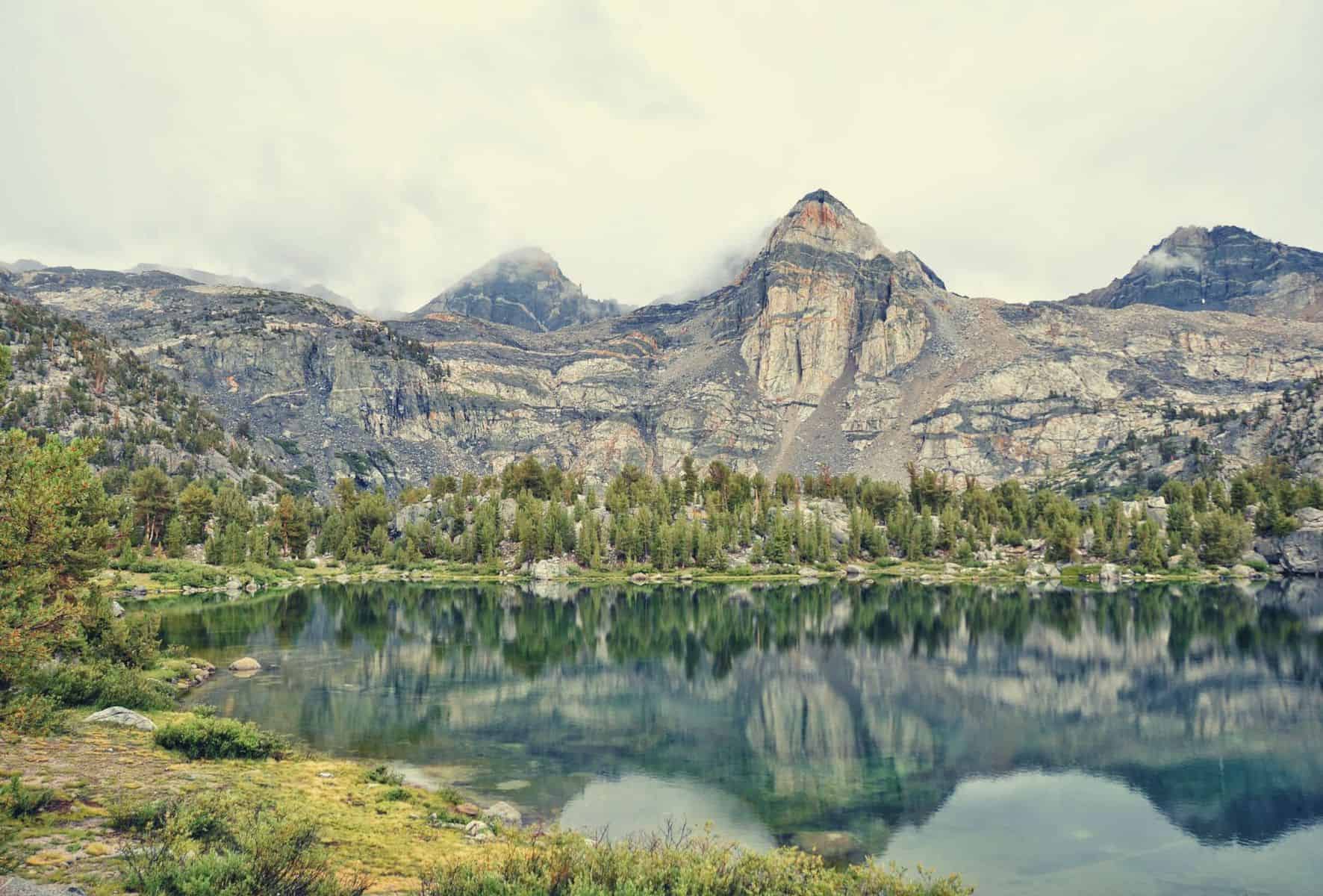 Rae Lakes Loop Backpacking Trail Guide featimage