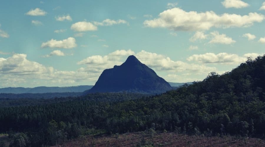 Mount Beerwah, Glass House Mountains NP