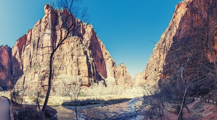 Virgin River Walk, zion national park