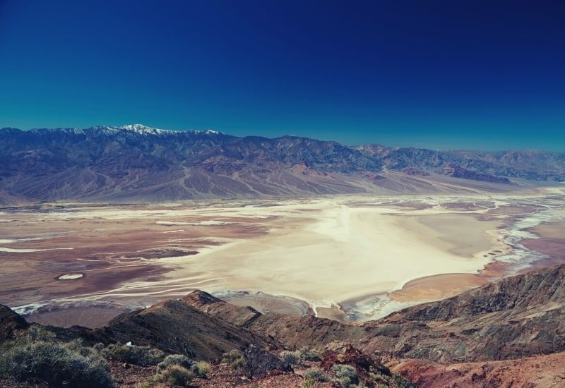 best hikes in death valley national park - featimg