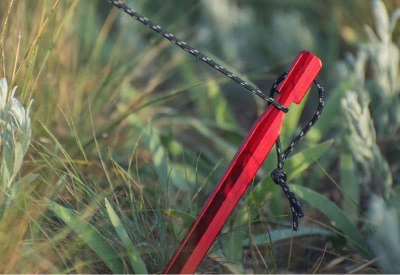 best tent stakes - feat img