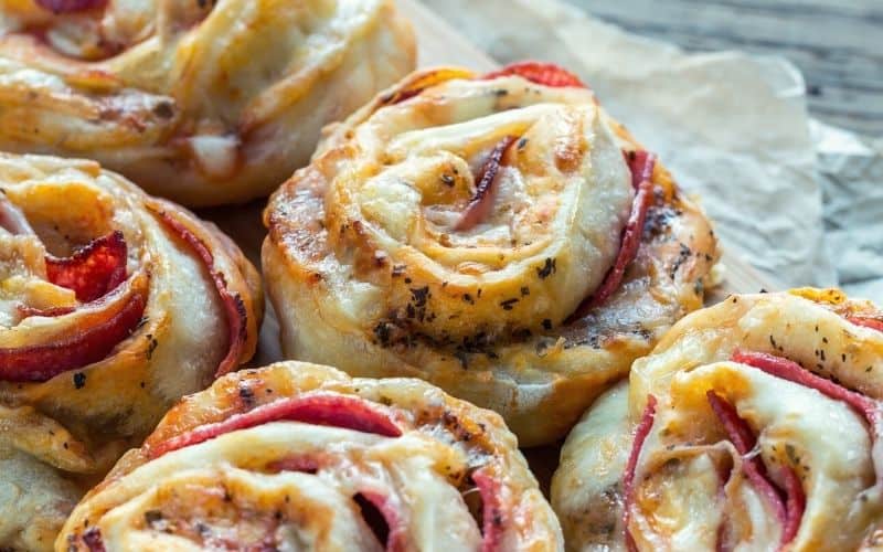 Pizza rolls for campfire cooking