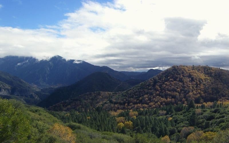 View acress mountains on the Santa Ana River Trail