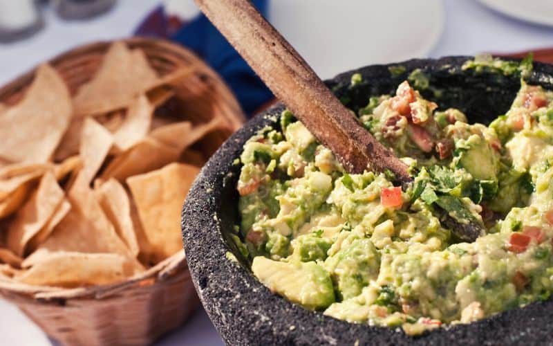 Guacamole and Chips 