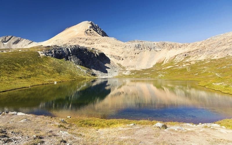 Helen Lake and Cirque Peak Trail