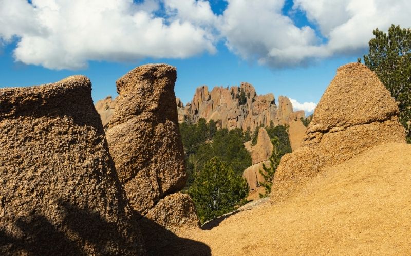 crags along the crags trail