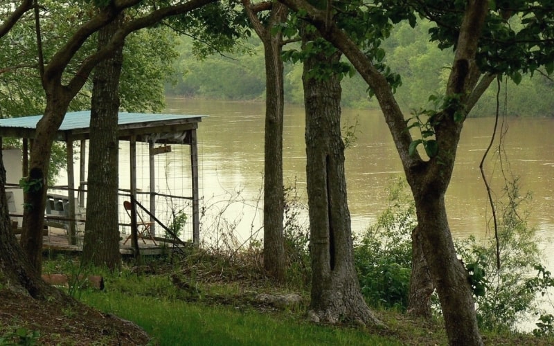 shade in north canadian river