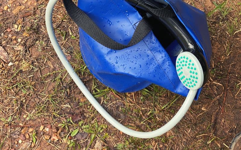 Bucket shower bag and shower head