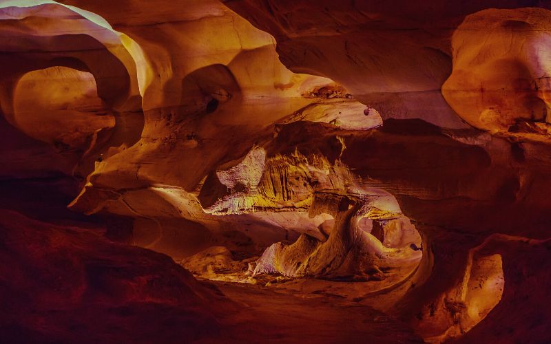 Longhorn Caverns, Texas