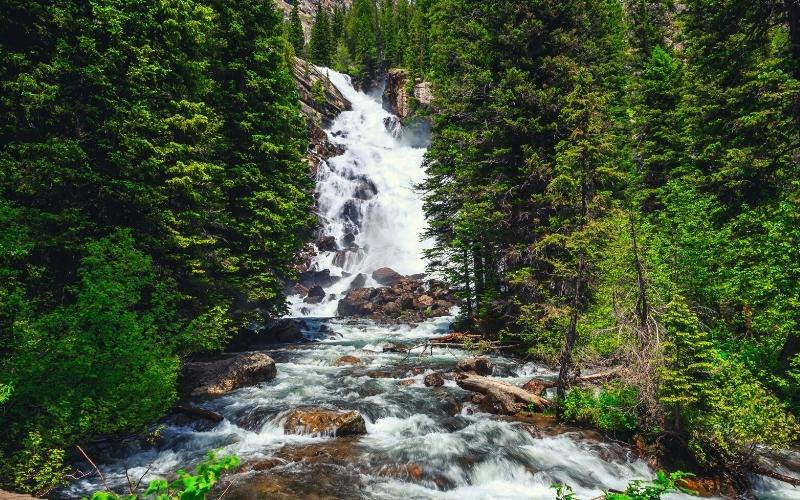 hidden falls grand teton wyoming