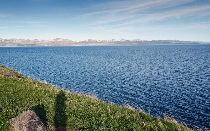 yellowstone lake