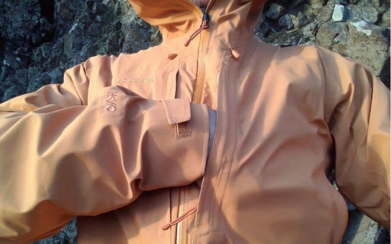 Deep chest pockets on the Patagonia Dual Aspect Jacket