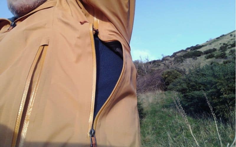 Huge pit zips in the Patagonia Dual Aspect Jacket