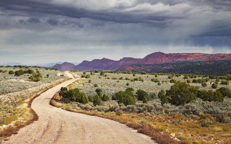 House Rock Valley Road in the Utah and Arizona desert 